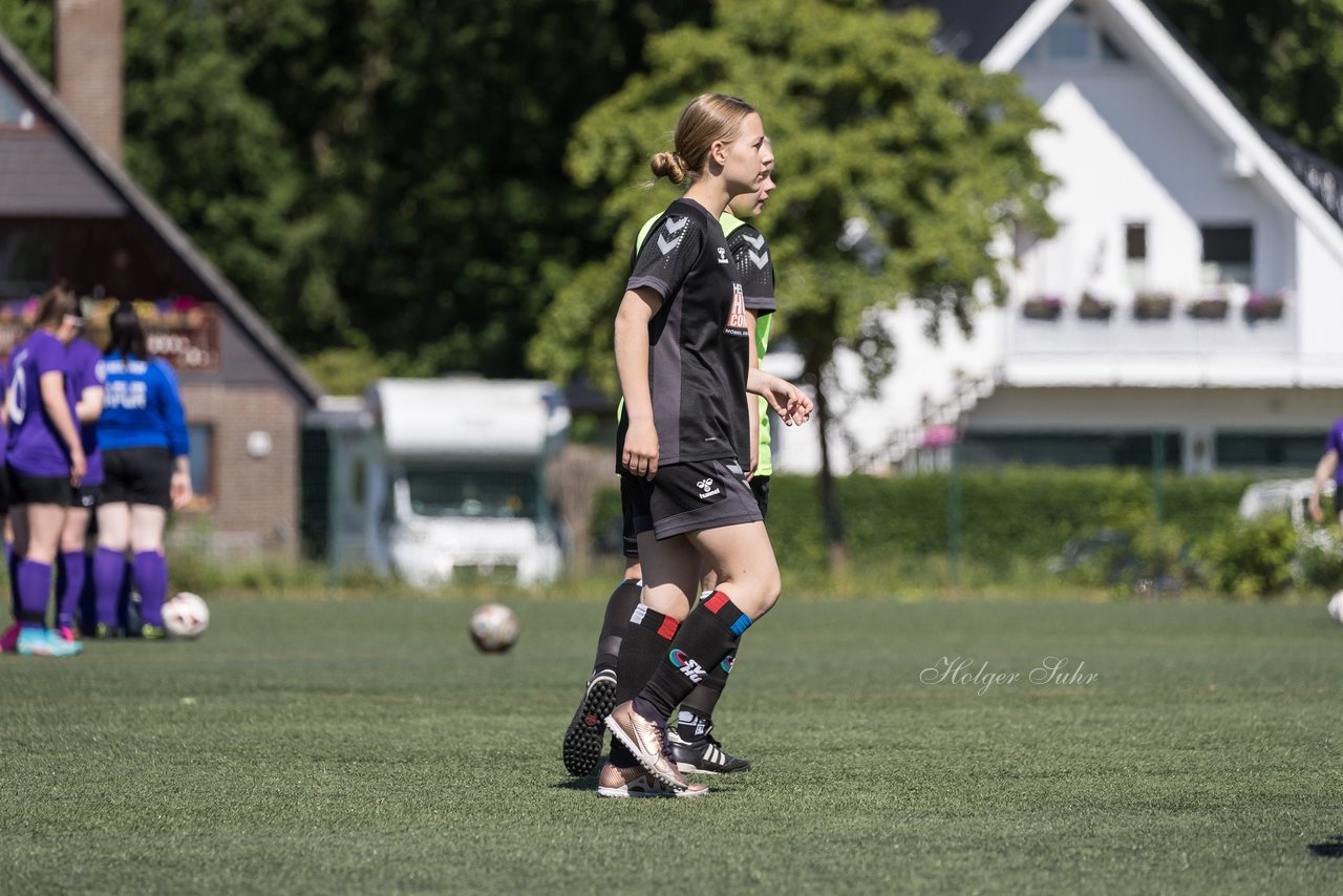 Bild 65 - wBJ SV Henstedt Ulzburg - TuS Rotenhof : Ergebnis: 12:0